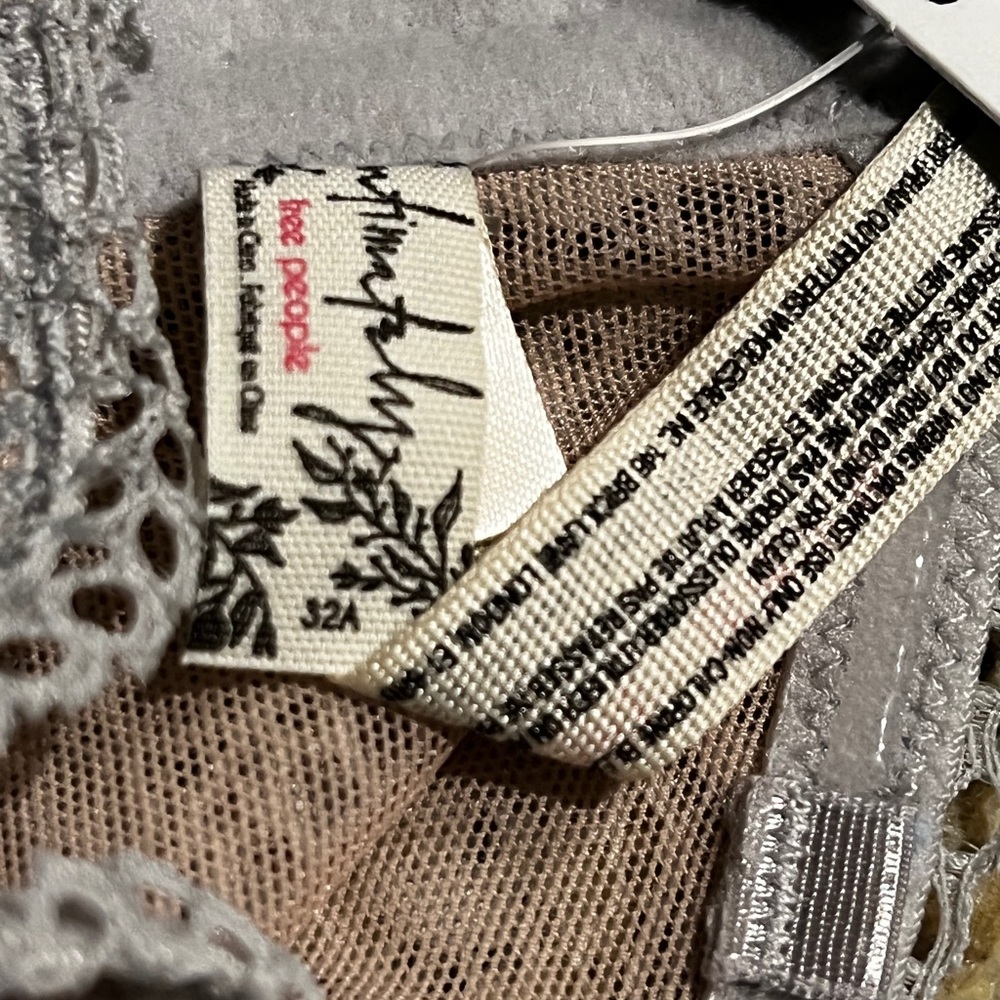 💗GET 20% OFF💗 NWT Free People Starla Underwire Convertible Lace Bra - Skies - Picture 4 of 9